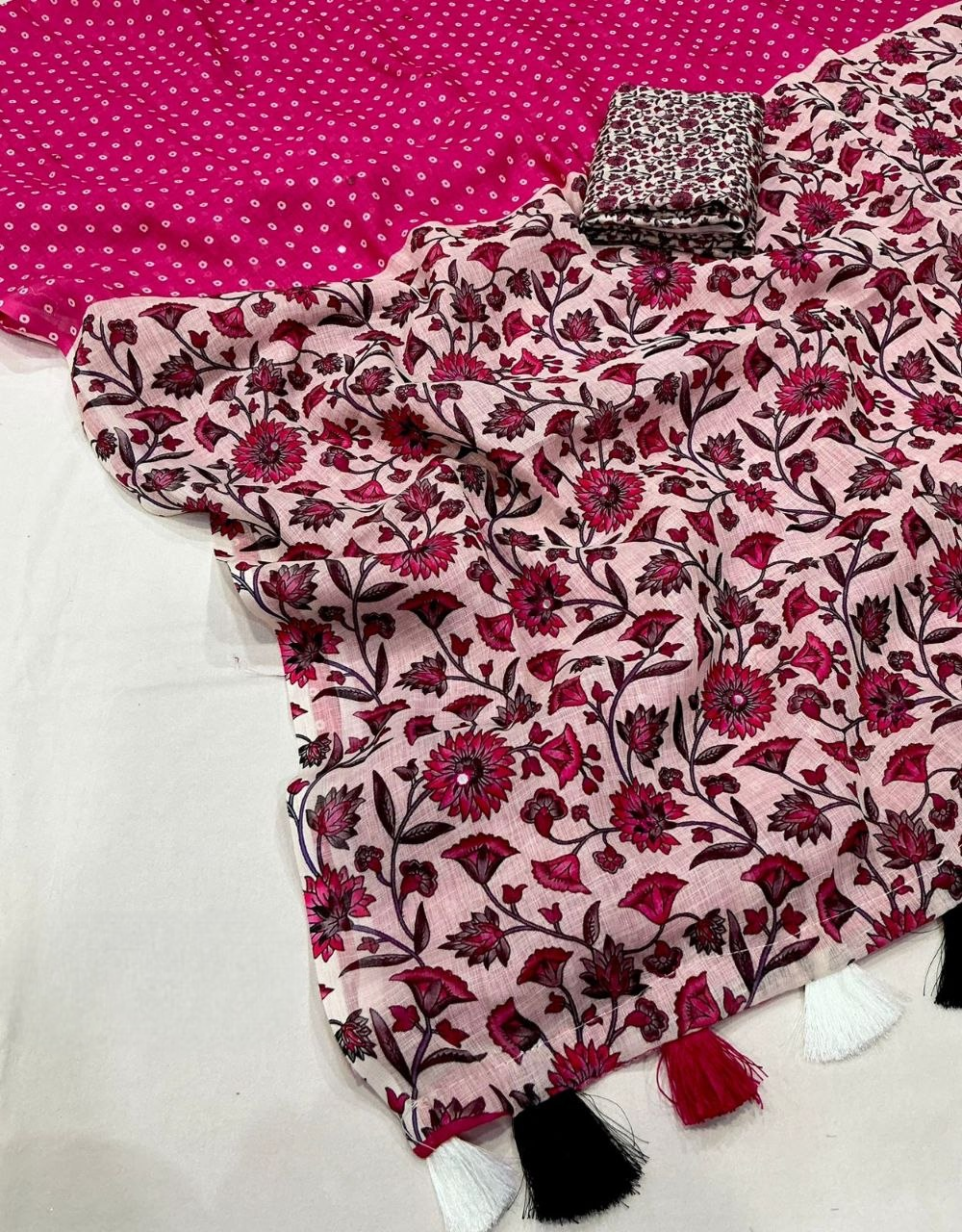 Floral Linen Printed Saree - Rani Pink